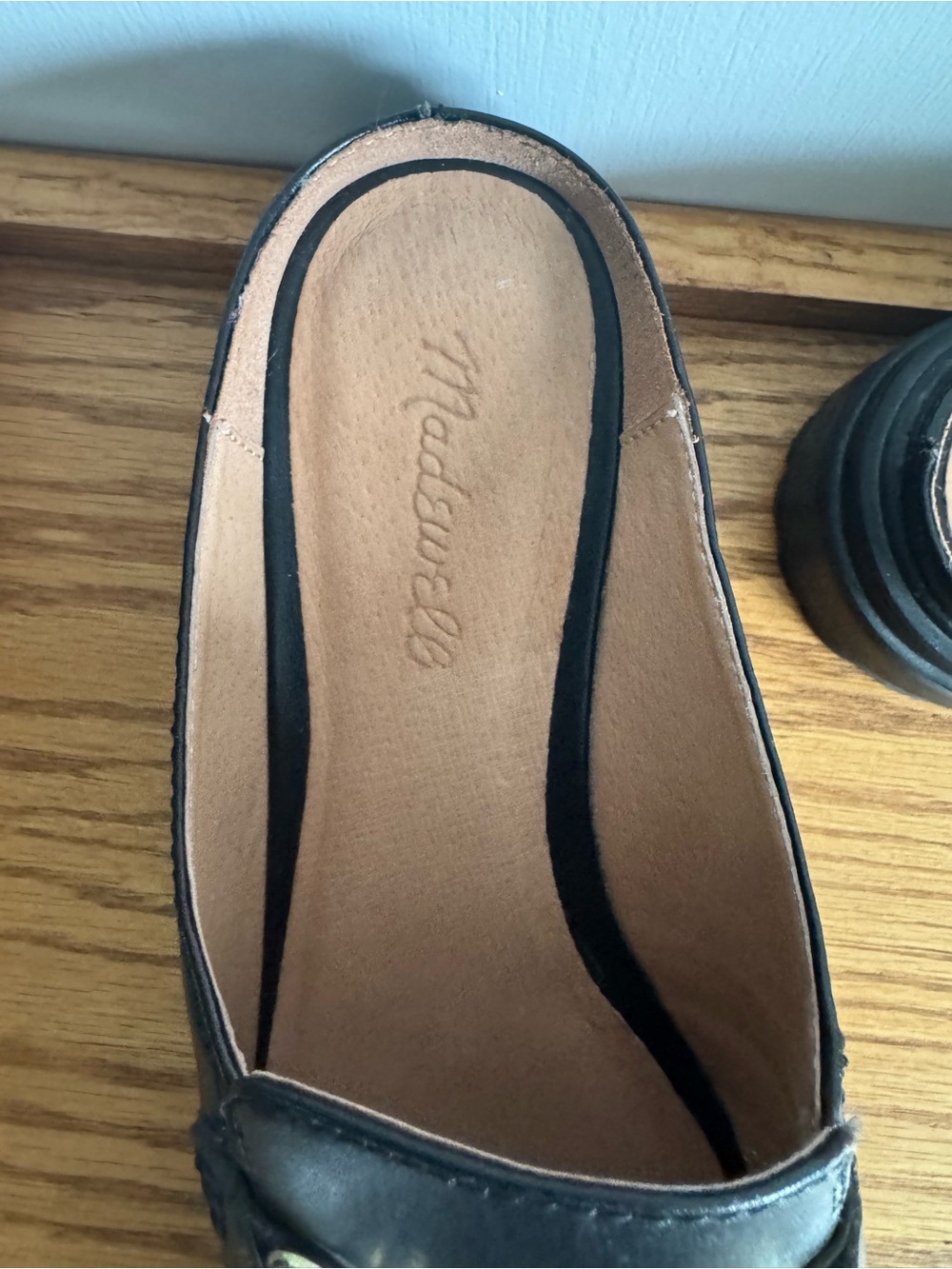 Madewell Black Leather Lug Sole Mule with Gold Bit - Picture 2 of 5